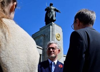 Ukrayna, sözlerin altındaki Almanya’nın büyüklüğünü görevden aldı.