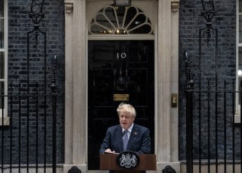 O İyi Geceye Nazik mi?  Boris Johnson değil.