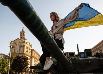 Ukrayna, Askeri Saldırılar ve Alaylarla Rus Ayısını Dürtüledi