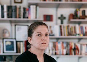 Küçük Bir Cinsiyet Kliniği Siyasi Fırtınaya Nasıl Düştü?