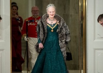 Danimarka Kraliçesi II.  Margrethe İstifa Ediyor