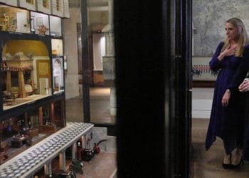 ‘Biraz Gulliver Gibi Hissedin’: 100 Yıllık Kraliyet Bebek Evi’nin İçine Göz Atın