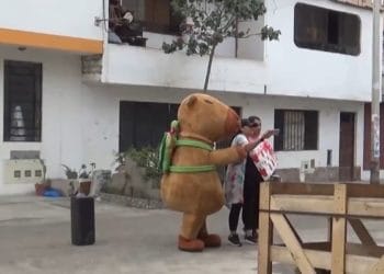 Polisten Uyuşturucu Tacirine ‘Kostümlu’ Baskes