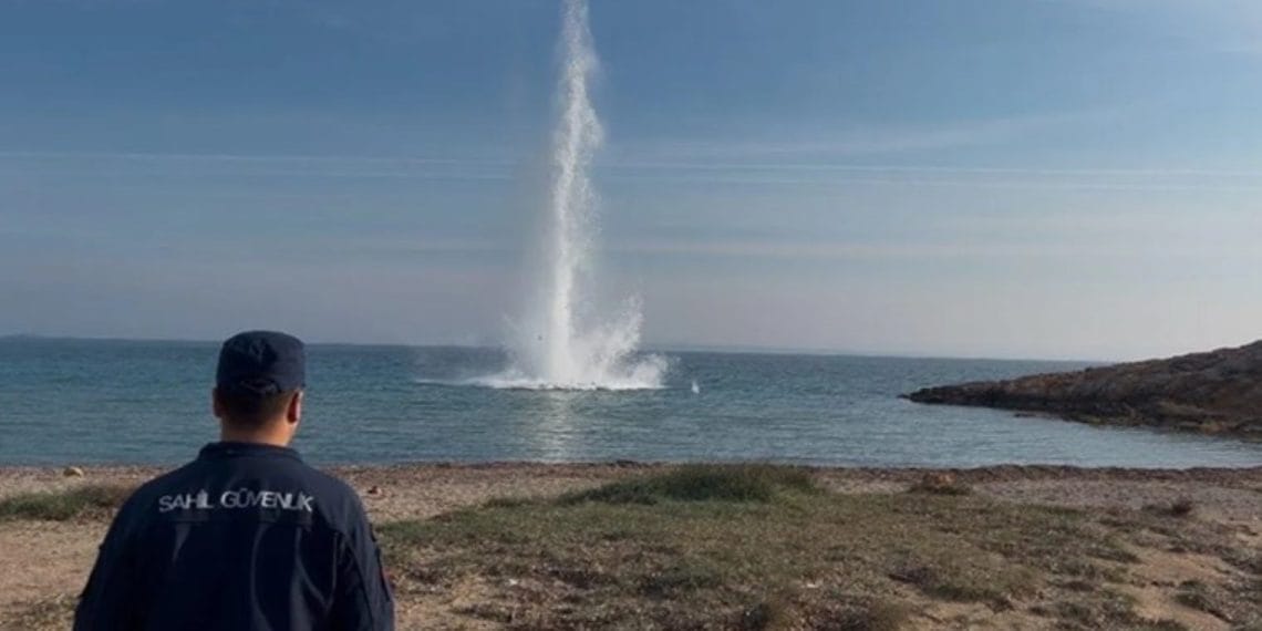 Bozcaada Azklarda Ingiliz Menheili Mayn Bulundu